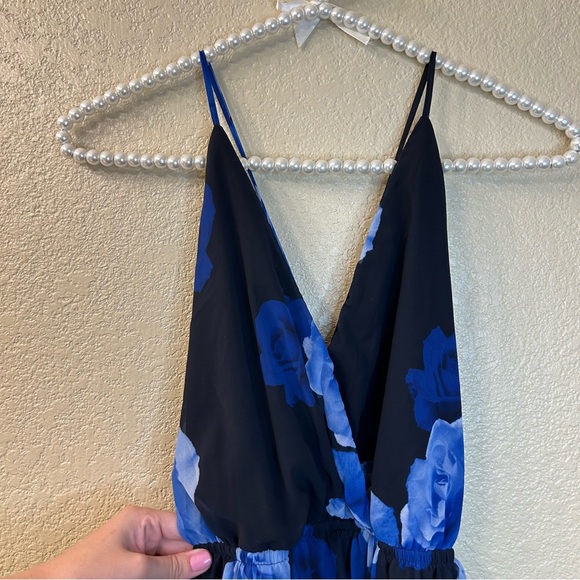 Lulu’s Only in Dreams Navy Blue Floral Print Maxi Dress - Picture 6 of 8